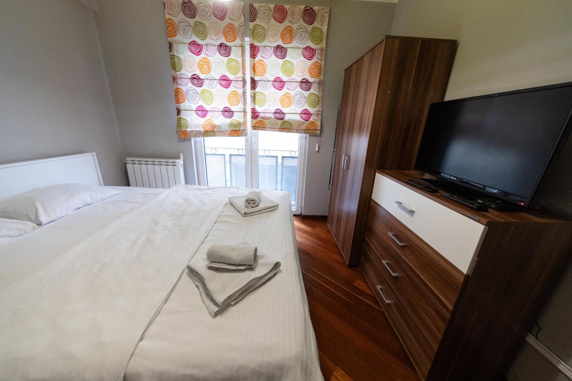 Lux Place Apartments Downtown Kragujevac Dış mekan fotoğraf